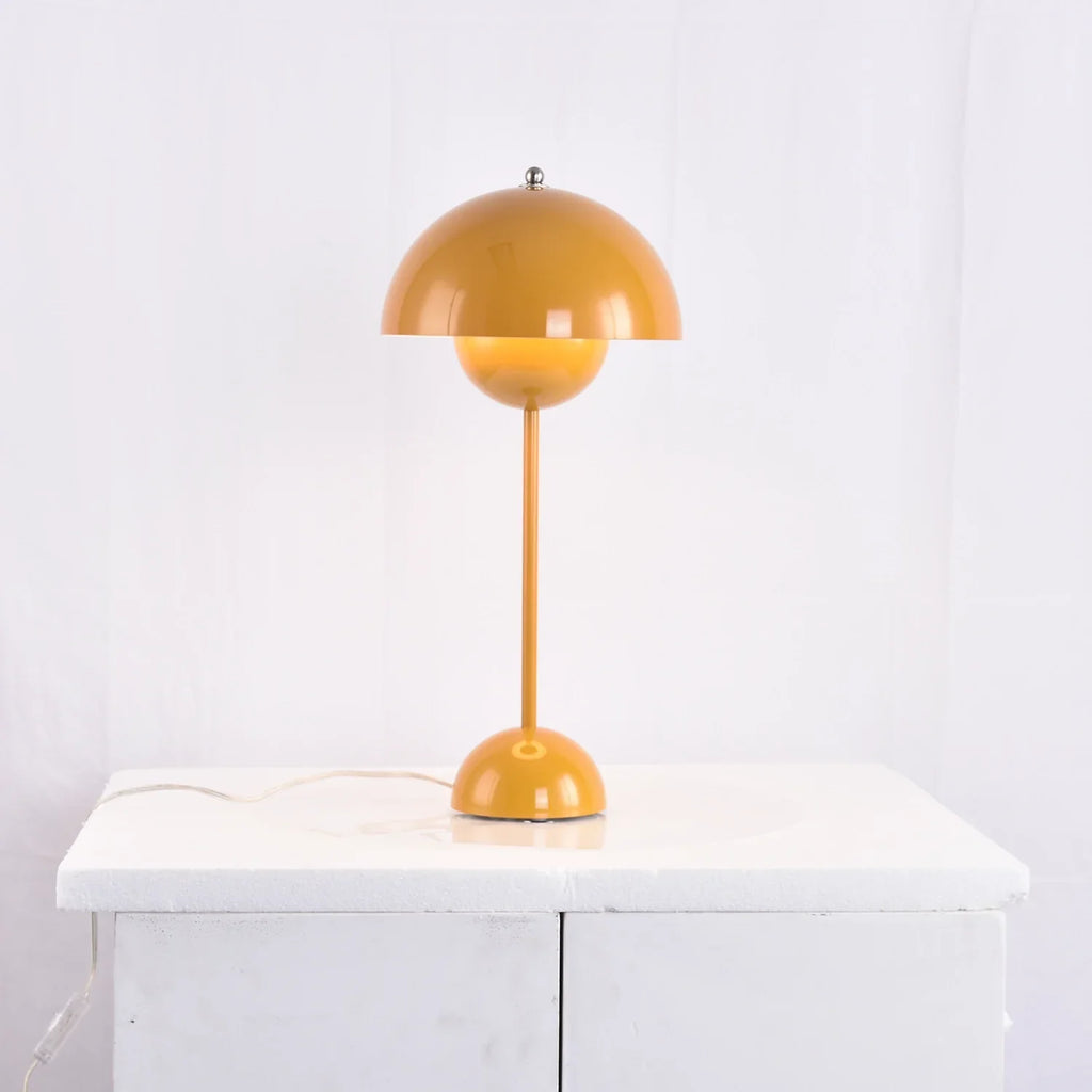 vp3 Table Lamp | wildoxy