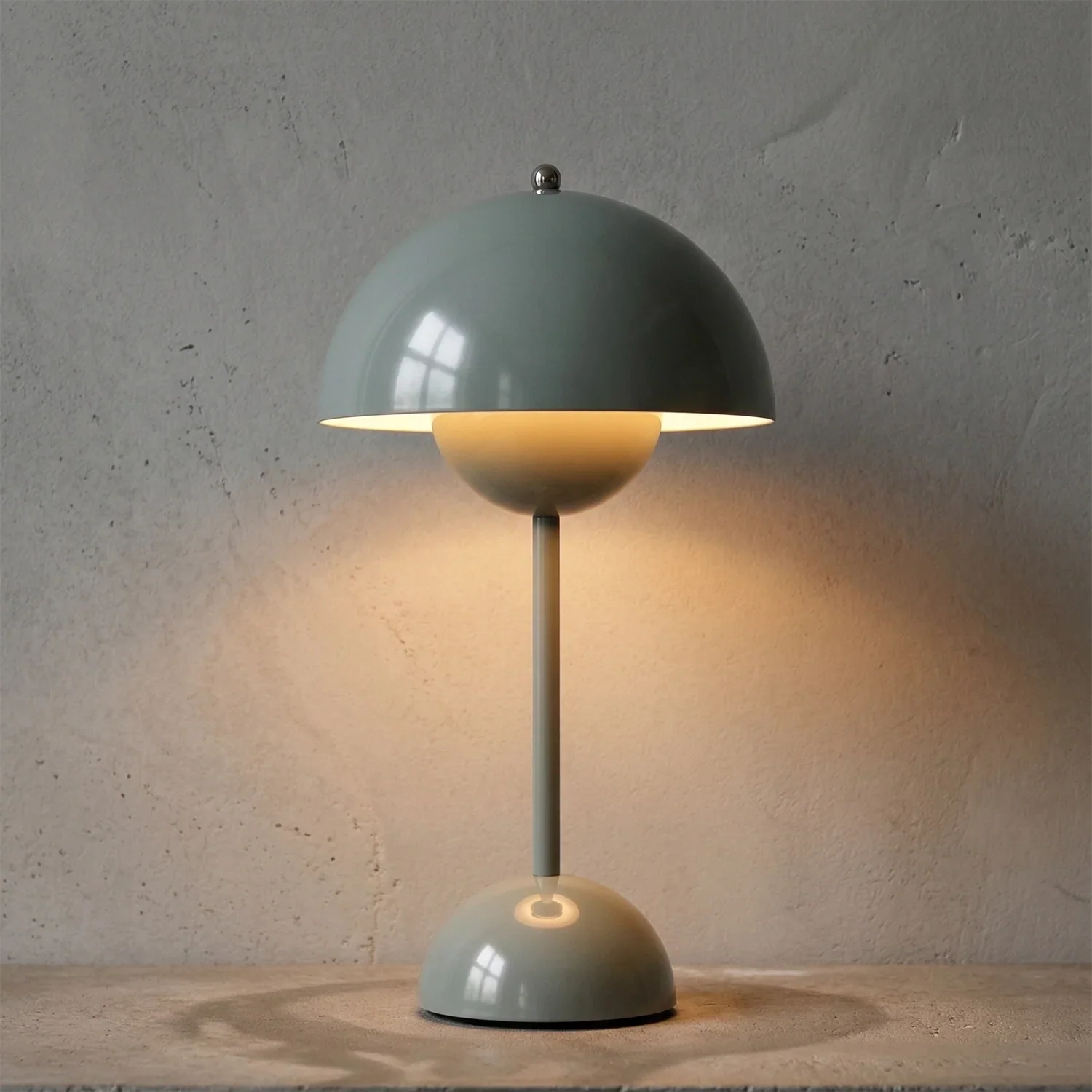 vp3 Table Lamp | wildoxy