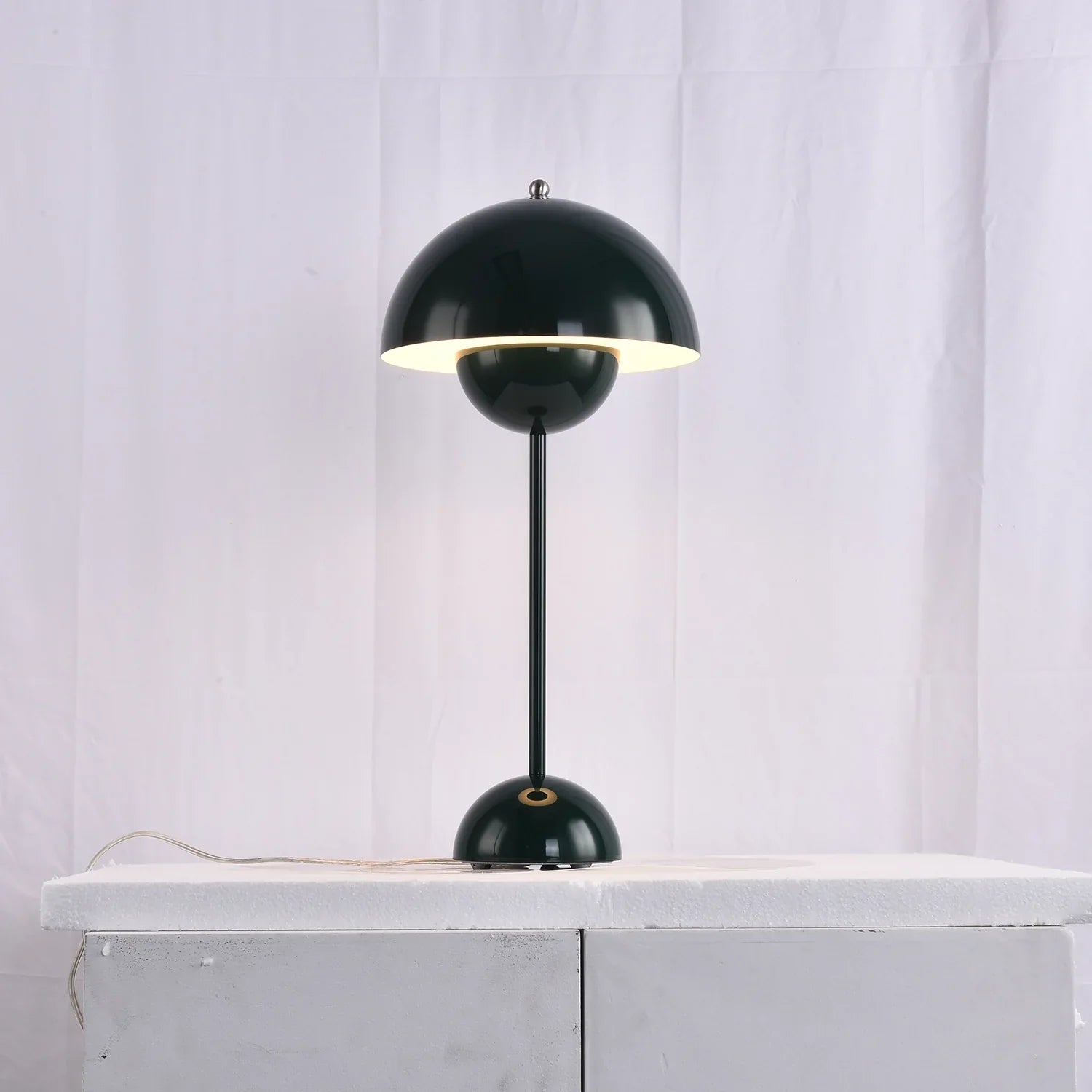 vp3 Table Lamp | wildoxy