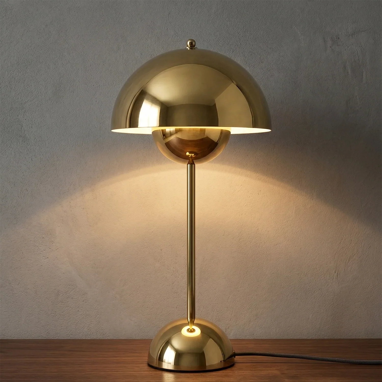 vp3 Table Lamp | wildoxy