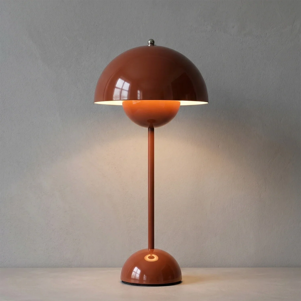 vp3 Table Lamp | wildoxy