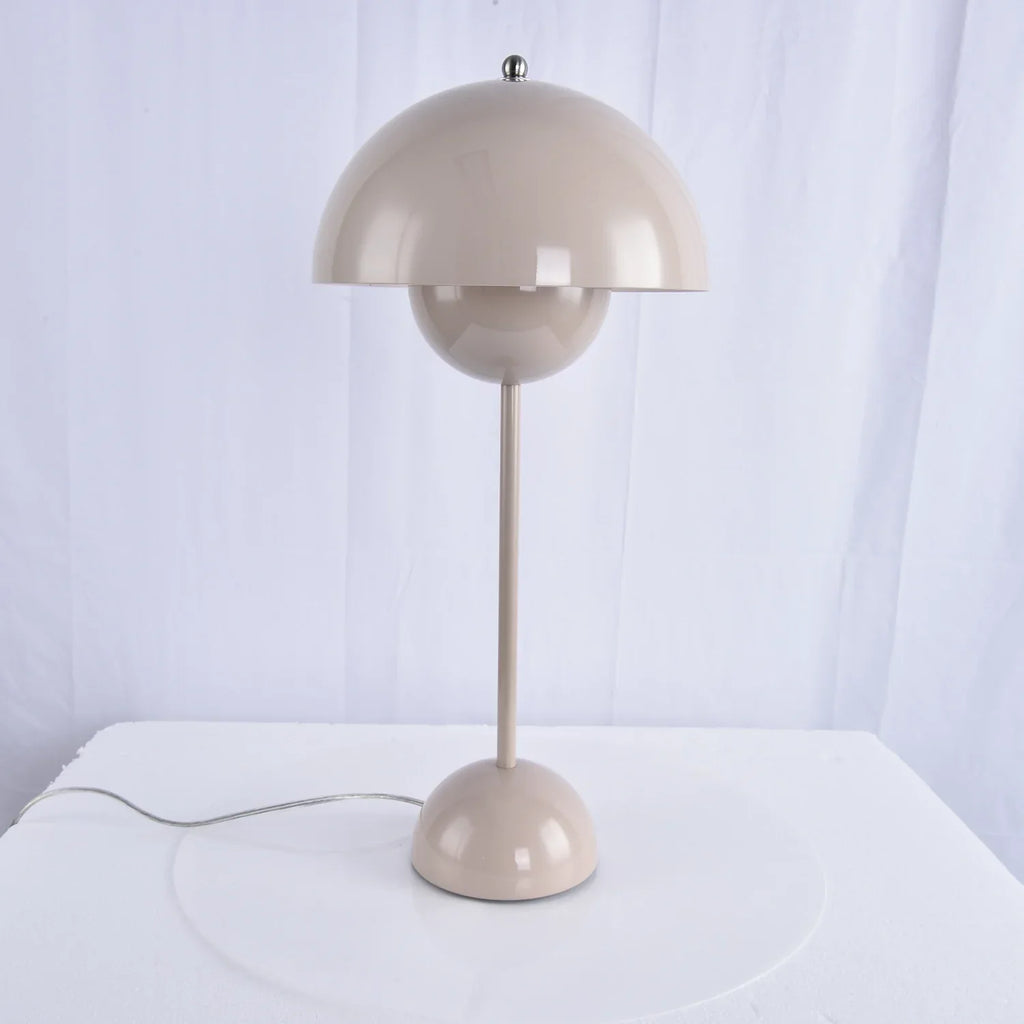 vp3 Table Lamp | wildoxy