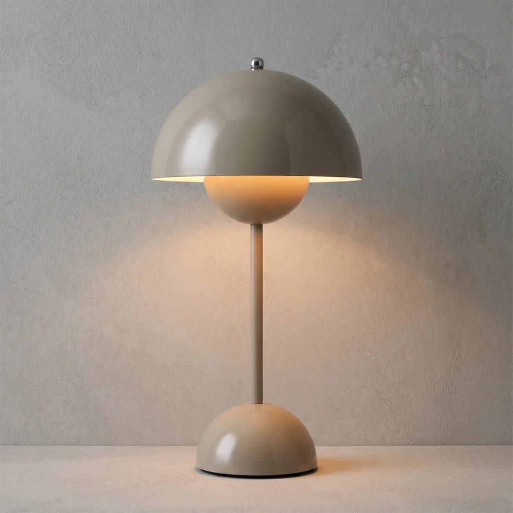vp3 Table Lamp | wildoxy