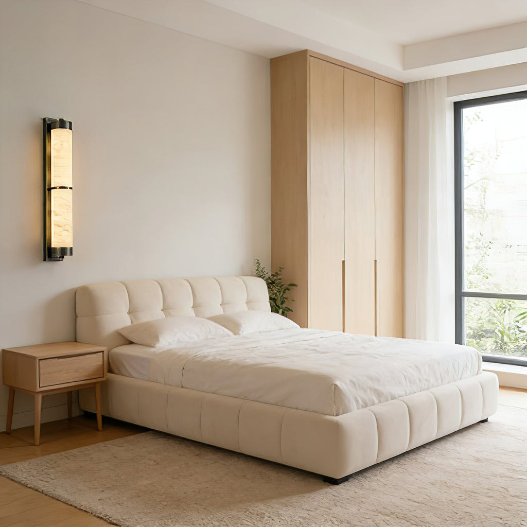 VUUE Cylindra Alabaster Brass Wall Light | wildoxy